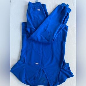 Figs Royal Blue Set (Catarina Top/Zamora Joggers)